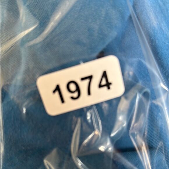 NFL Blue Jersey with Vintage Number 81 - Picture 5 of 5